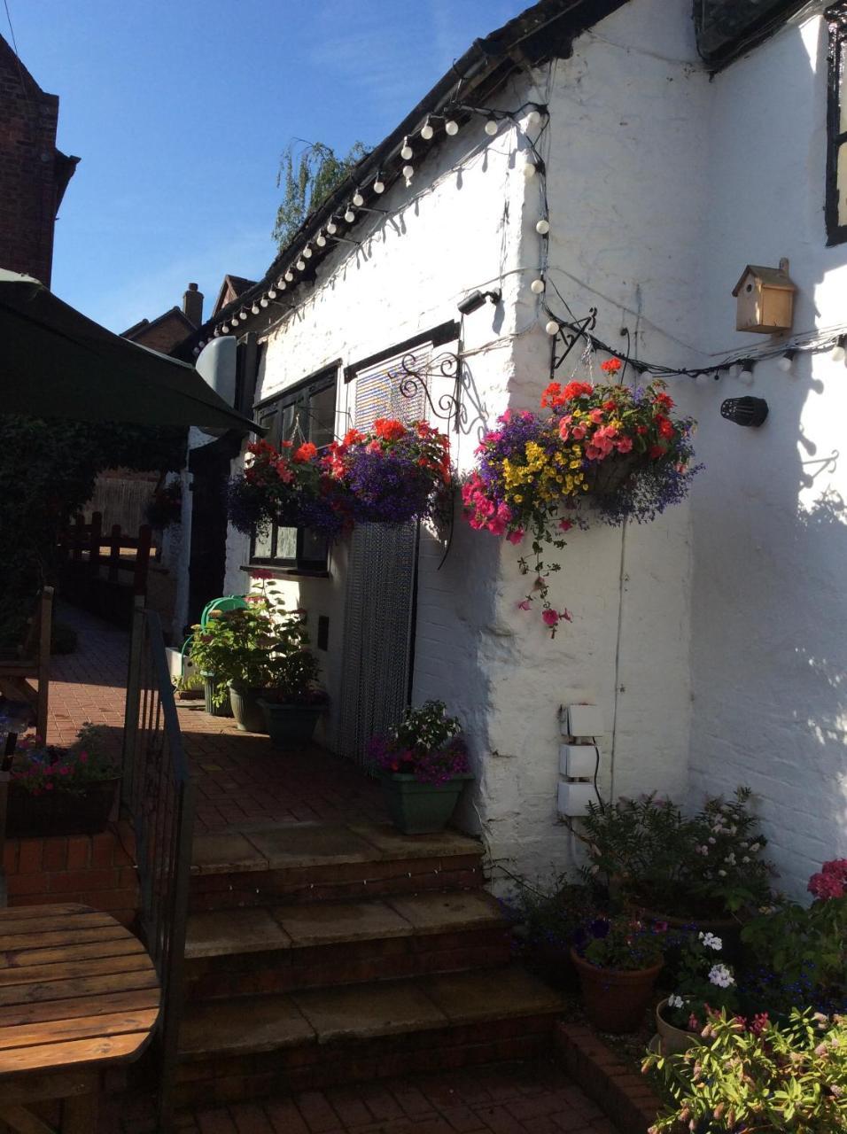 The Talbot Inn Much Wenlock Luaran gambar